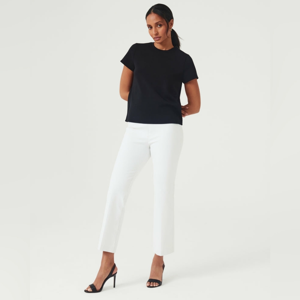 Spanx Women's Kick Flare White Pants Slimming NWT M Petite